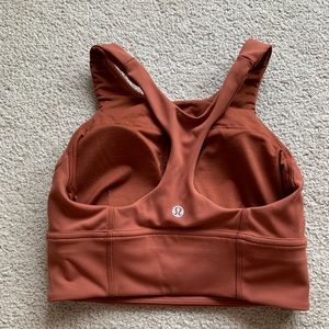 Lululemon sports tank top/bra